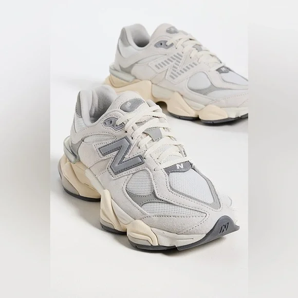 New Balance // 9060 Sneakers - Picture 2 of 8